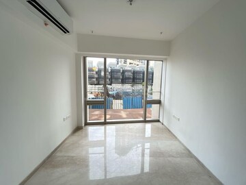 4 BHK Apartment For Rent in Lodha Trump Tower, Worli