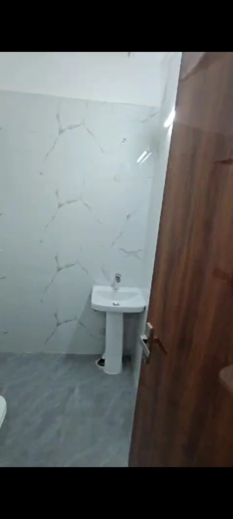 Bathroom, maya-homes 3 Bedroom 1400 Sq.Ft. Builder Floor In Indrapuram Ghaziabad 8203361