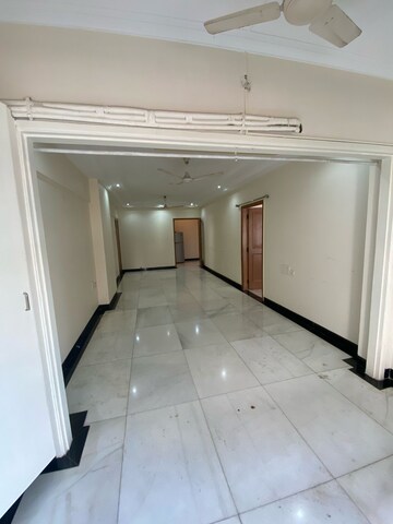 Building Lobby in 3 BHK Apartment at Windcliff Apartment, Bandra West – for Sale