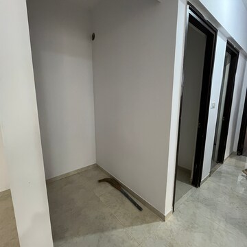 Room in 1.5 BHK Apartment at Lodha Palava Fontana C To H, Taloja Bypass Road – for Rent