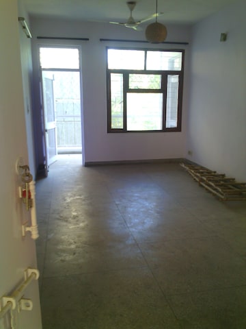 3 BHK Apartment For Resale in RWA Jasola Sector 8 SFS Flat Jasola Delhi  8203388