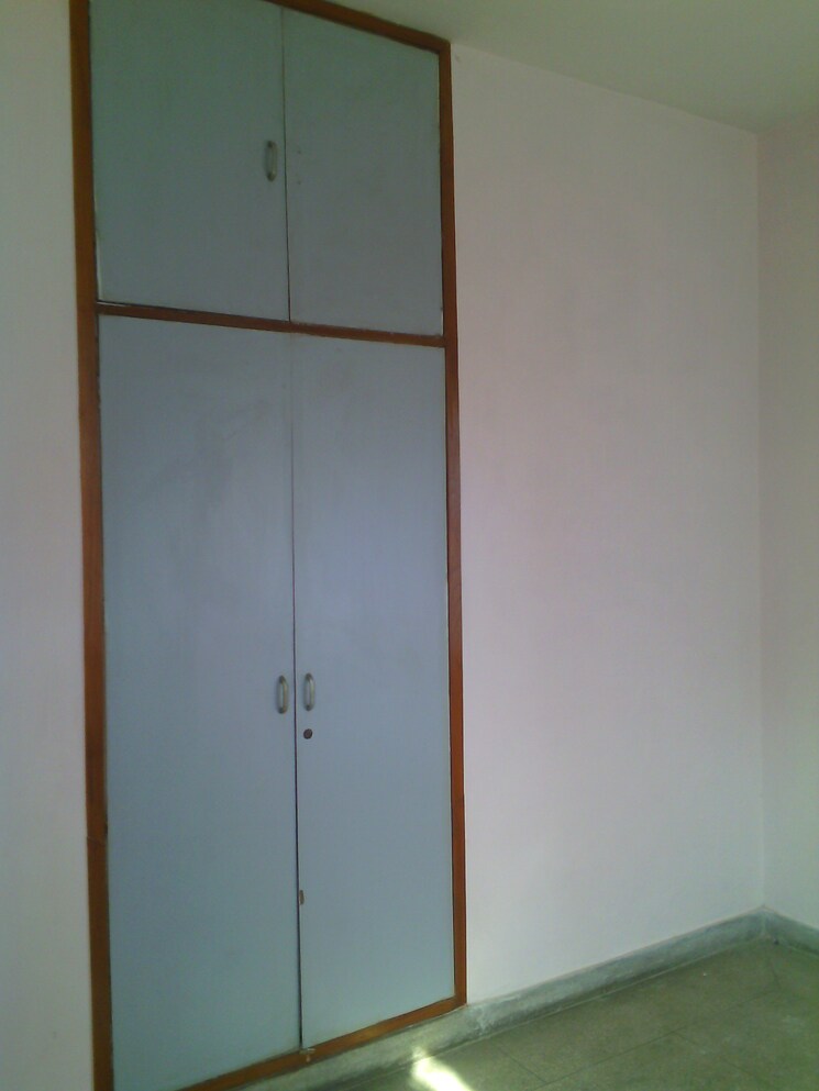 Room, jasola 3 Bedroom 1300 Sq.Ft. Apartment In Jasola Delhi 8203388