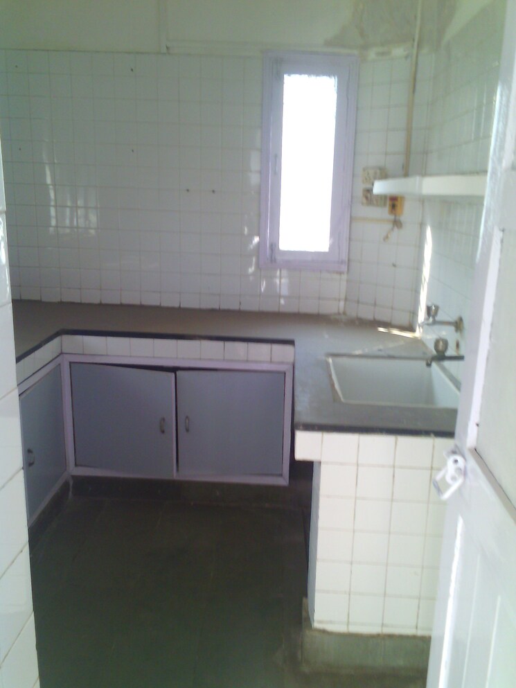 Kitchen, jasola 3 Bedroom 1300 Sq.Ft. Apartment In Jasola Delhi 8203388