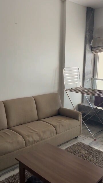 Living Room in 2 BHK Apartment at Andheri West – for Rent