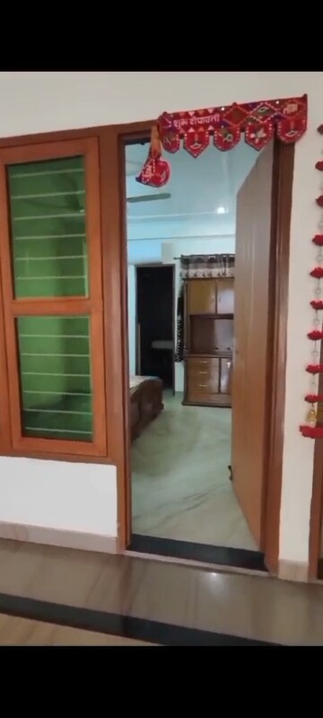 Living Room in 1 RK Builder Floor at RWA Gyan Khand 3, Indrapuram – for Rent
