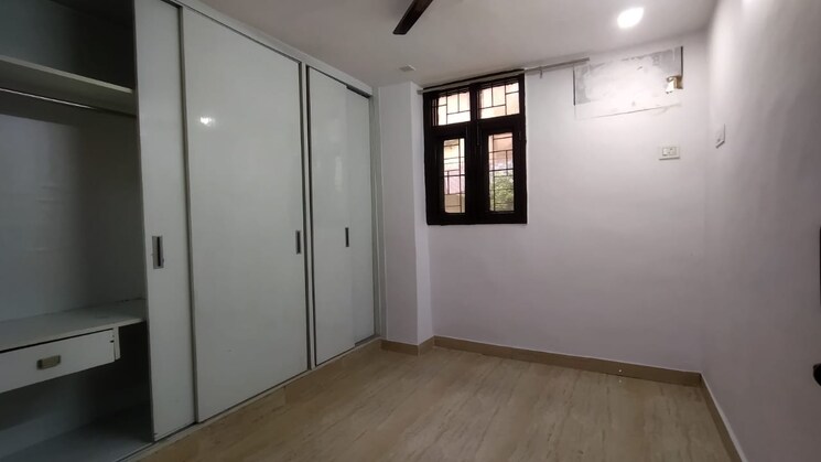 Room, molarband 2 Bedroom 650 Sq.Ft. Apartment In Molarband Delhi 8203435
