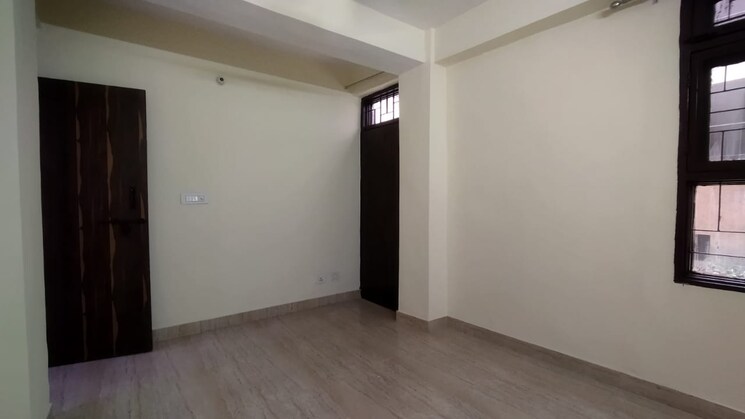 Room, molarband 2 Bedroom 650 Sq.Ft. Apartment In Molarband Delhi 8203435
