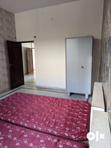 Bedroom in 2 BHK Builder Floor at Central Derabassi – for Rent