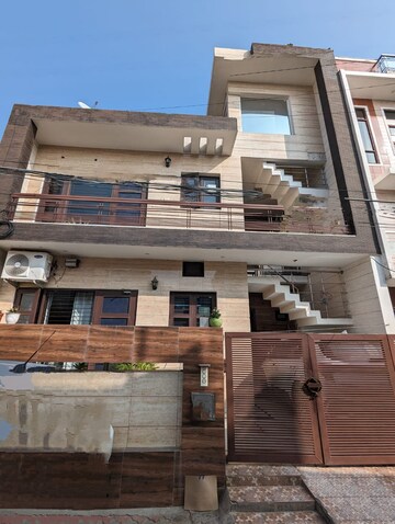 2 BHK Builder Floor – Exterior View View at Central Derabassi - for Rent