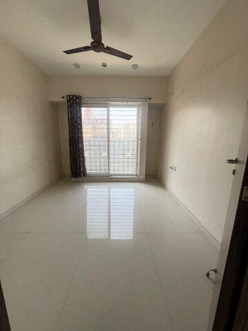 Room in 2 BHK Apartment at RK Spectra, Bavdhan – for Rent