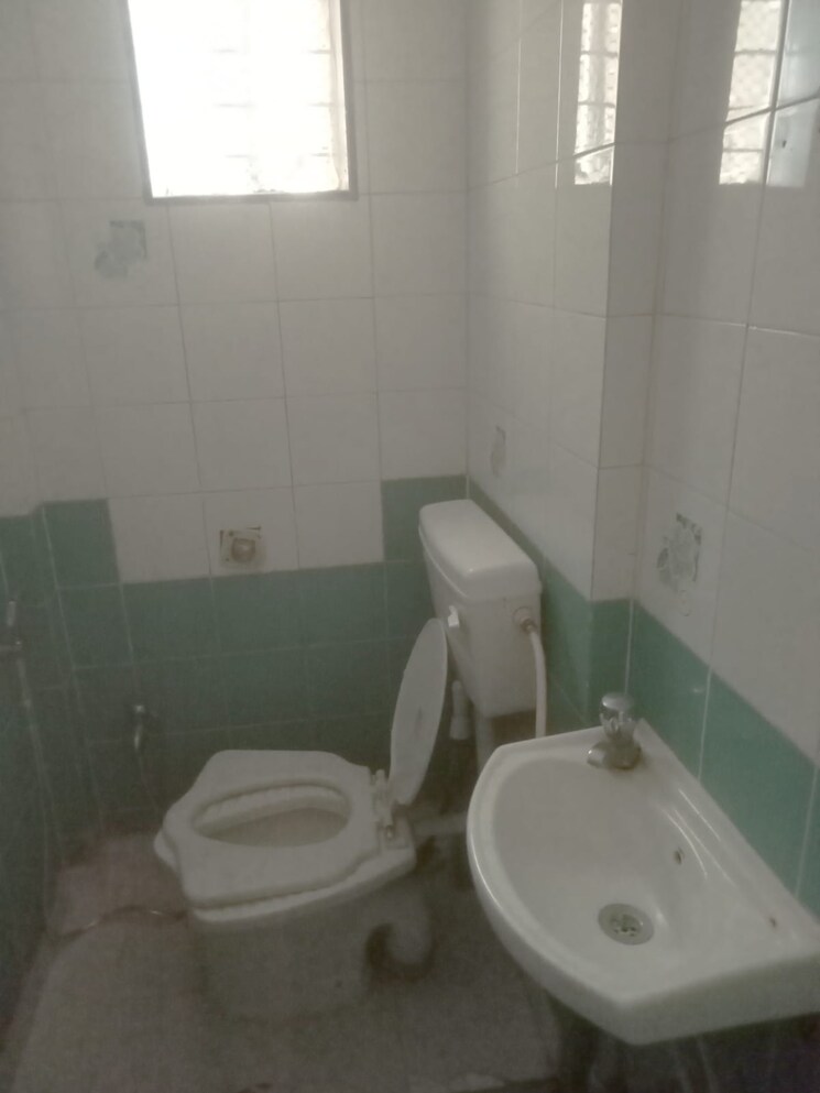 Bathroom, gahlot-majesty-and-avenue-chs 3 Bedroom 1771 Sq.Ft. Apartment In Nerul Navi Mumbai 8203639