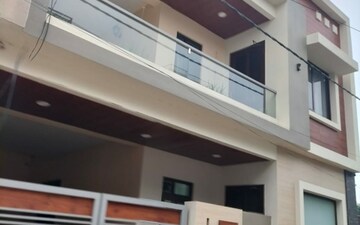 2 BHK Villa For Rent in SM Tower Jankipuram, Jankipuram