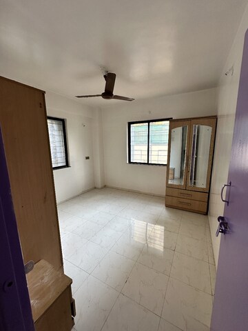 Room in 1 BHK Apartment at Vaishnavi Dham Complex, Asangaon – for Sale