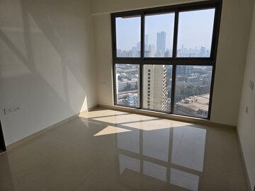 Room in 2 BHK Apartment at Lodha Vista, Lower Parel – for Rent