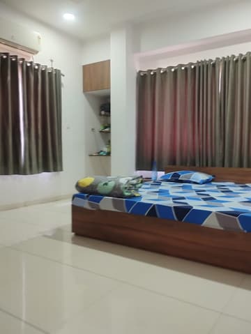 6+ BHK Apartment For Rent in Subhanpura Vadodara  8203812