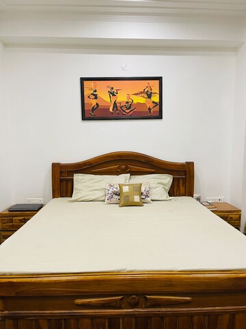 1 BHK Builder Floor For Rent in Sector 43