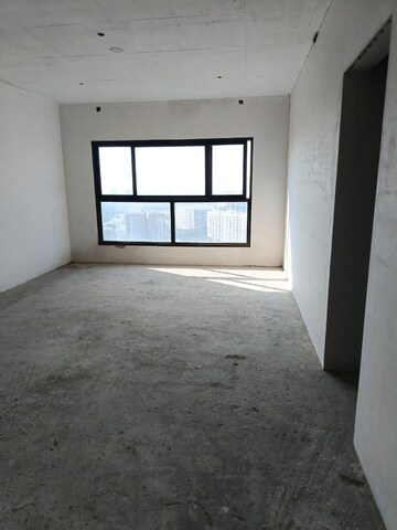 Room in 5 BHK Apartment at Valmark Apas, Hulimavu – for Sale