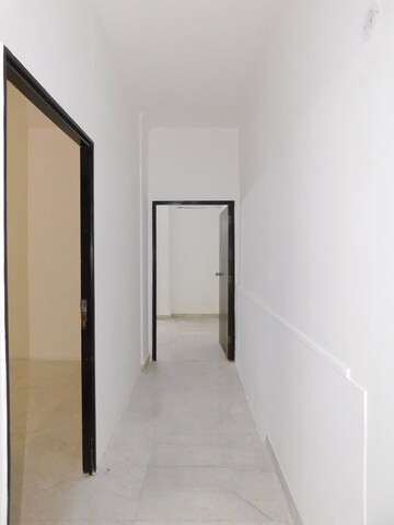Room in 1 BHK Builder Floor at Pamposh Enclave – for Rent