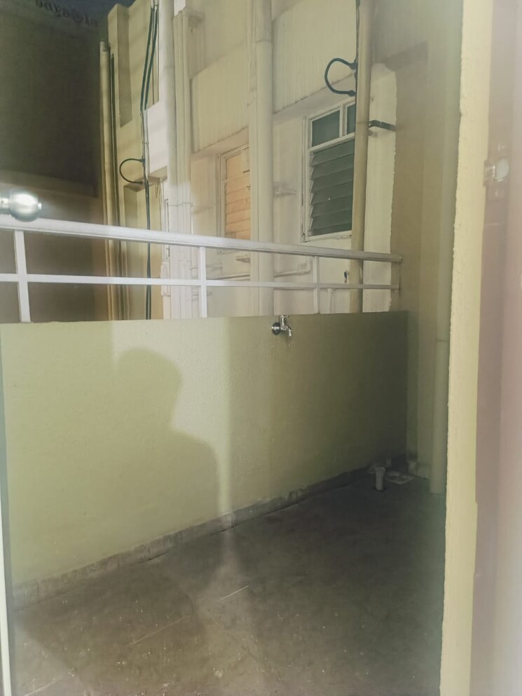 Bathroom, gt-mangal-vishwa 3 Bedroom 1300 Sq.Ft. Apartment In Ravet Pune 8204005