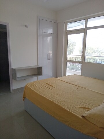 2 BHK Apartment For Rent in Suncity Avenue 76, Sector 76