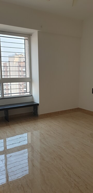Room in 3 BHK Apartment at VTP Belair E And F Building, Mahalunge – for Rent