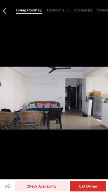 Team Area in 2.5 BHK Apartment at Amrapali Silicon City, Sector 76 – for Sale