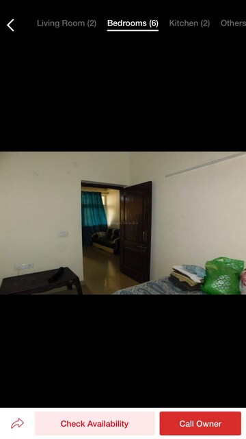 Bedroom in 2.5 BHK Apartment at Amrapali Silicon City, Sector 76 – for Sale
