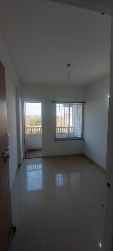 Room in 2 BHK Apartment at Mihan – for Rent