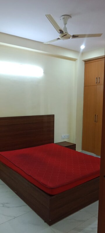 Room in 2 BHK Builder Floor at Ardee City, Sector 52 – for Rent