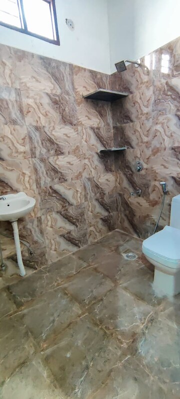 Bathroom in 2 BHK Builder Floor at Sector 52 – for Rent