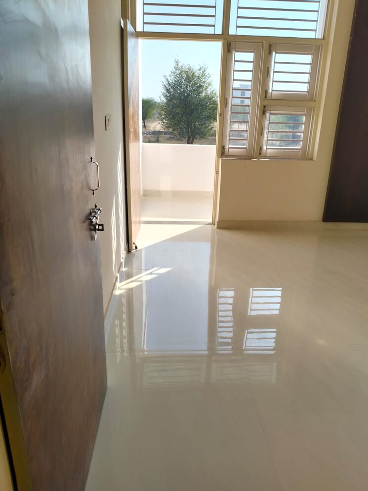 Room, om-sarovar 4 Bedroom 2400 Sq.Ft. Independent House In Kalwar Road Jaipur 8204218