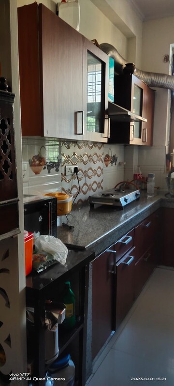 Kitchen in 2 BHK Builder Floor at Sector 40 – for Rent
