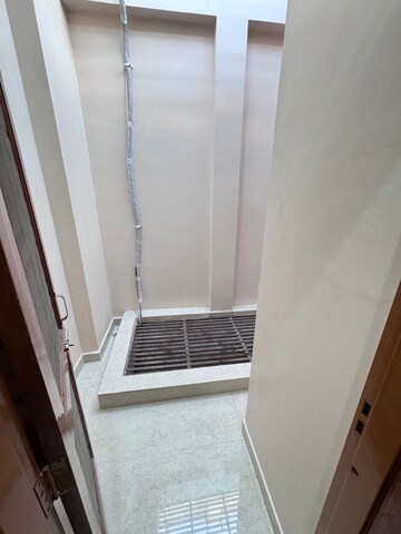Staircase in 2 BHK Villa at Gomti Nagar – for Rent