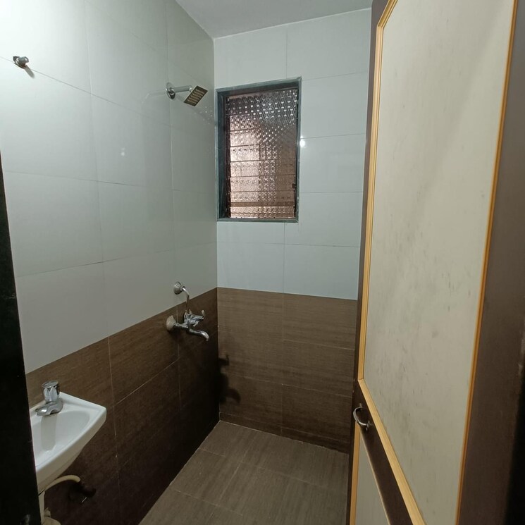 Bathroom, shivalay-chs-kamothe 2 Bedroom 860 Sq.Ft. Apartment In Sector 35 Navi Mumbai 8204406
