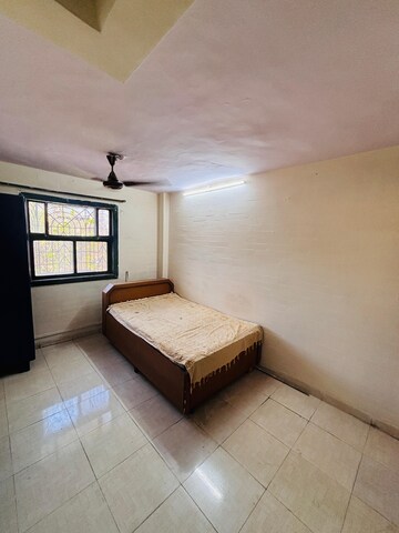 Room in 2 BHK Apartment at Sector 2 Kalamboli – for Rent