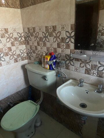 Bathroom in 2 BHK Builder Floor at Sector 23 – for Rent