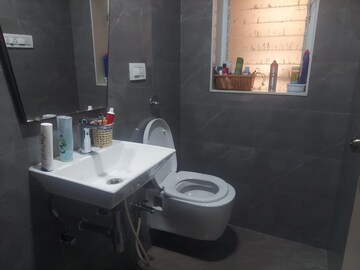 Team Area in 2 BHK Apartment at Evershine Greens, Andheri West – for Rent