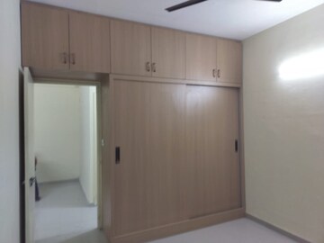 Room in 2 BHK Apartment at Pyramid Fusion Homes, Sector 70a – for Rent