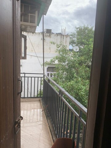 Balcony in 1 BHK Builder Floor at Lajpat Nagar – for Rent