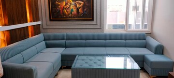 Living Room in 5 BHK Apartment at Bajaj Nagar – for Rent