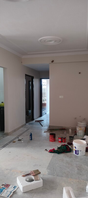 Room in 3 BHK Apartment at Tonk Road – for Rent