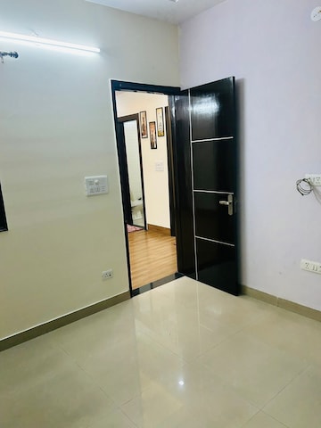 2 BHK Builder Floor For Rent in Paschim Vihar