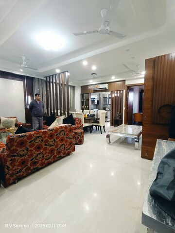 3 BHK Builder Floor For Sale in Sector 23