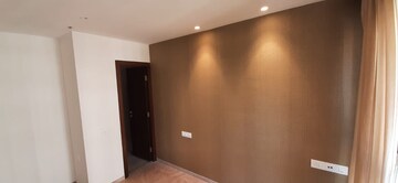 Room in 1 BHK Apartment at Hiranandani Sorrento, Powai – for Rent