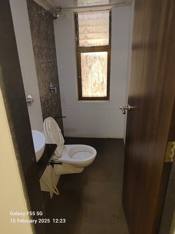 Bathroom in 3 BHK Apartment at Raajyam Amity Apartments, Vakola – for Rent