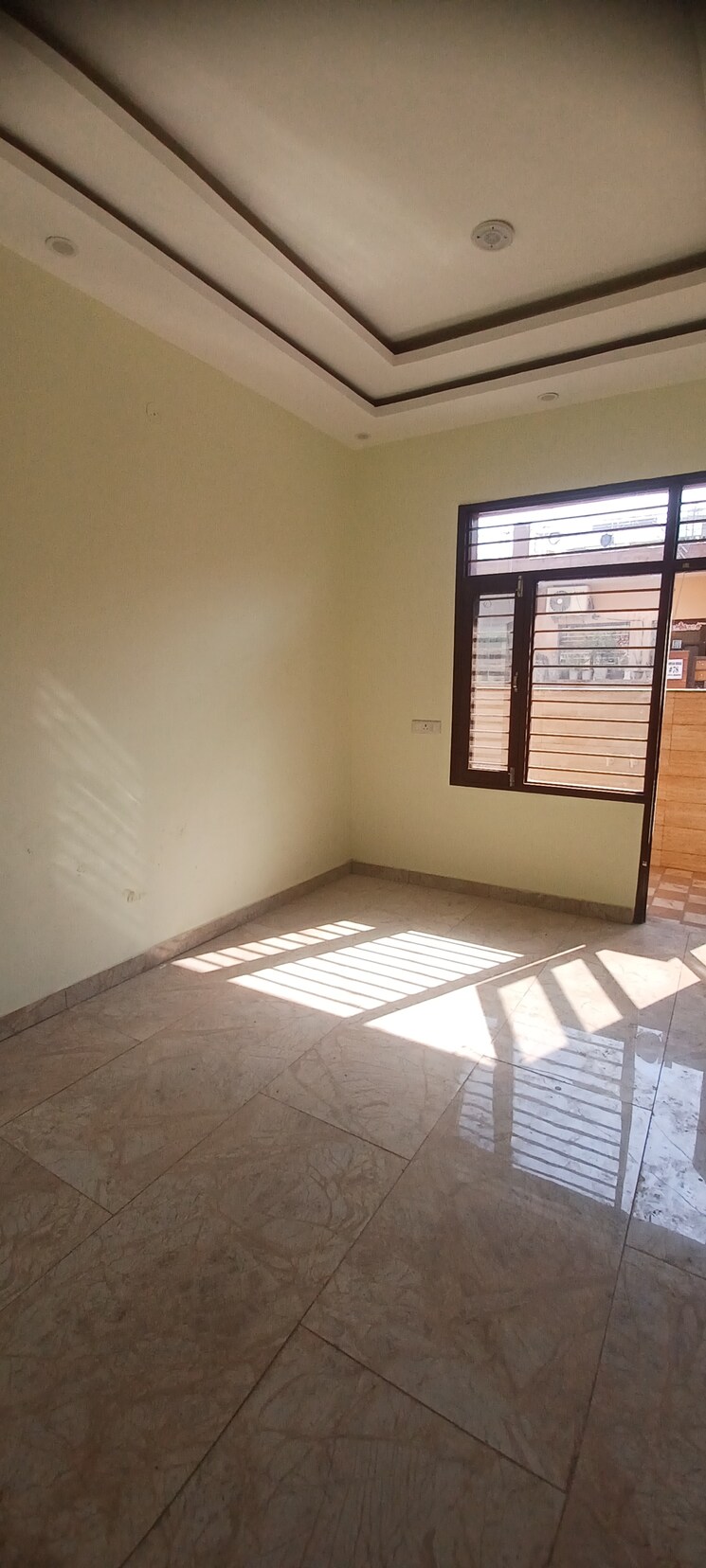 Room, patiala road 2 Bedroom 67 Sq.Yd. Independent House In Patiala Road Zirakpur 8204673