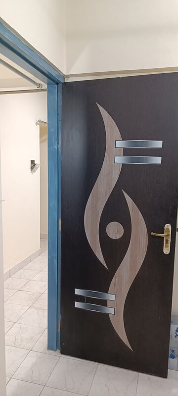 Building Lobby in 1 BHK Apartment at Rajnigandha CHS Vasant Vihar, Vasant Vihar – for Rent