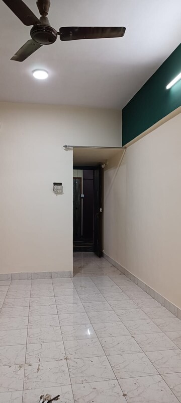 Room in 1 BHK Apartment at Rajnigandha CHS Vasant Vihar, Vasant Vihar – for Rent