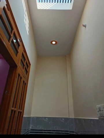 Furnished Amenities in 2 BHK Villa at Jankipuram – for Rent