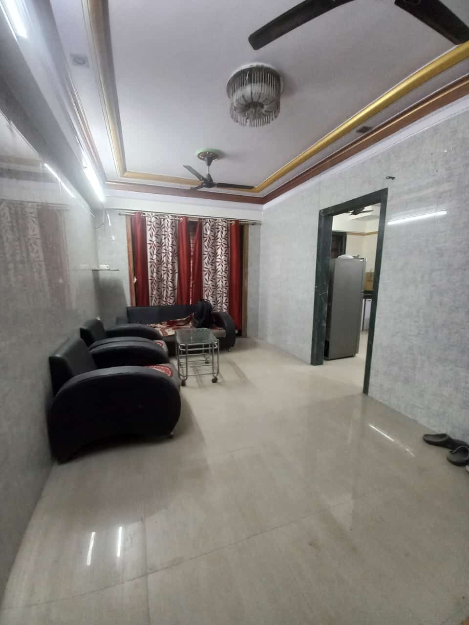 1 BHK Apartment For Rent in New Krishna Tower